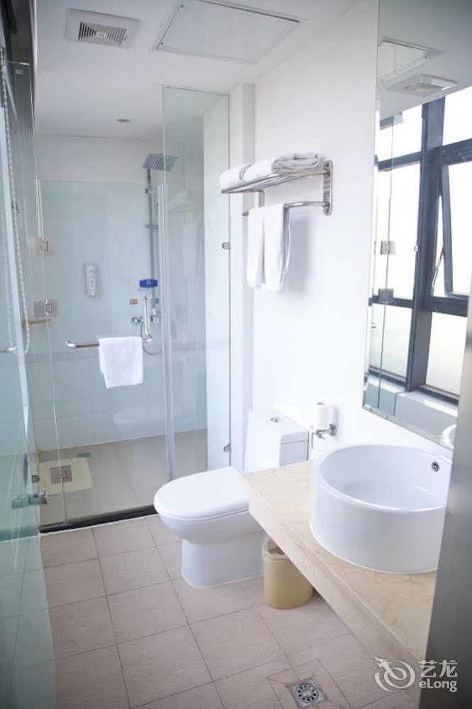 Hanting Express Nantong Sports Convention And Exhibition Center エクステリア 写真